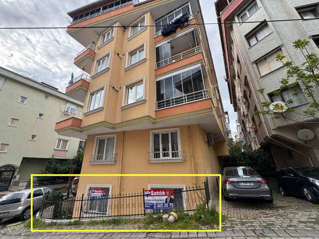 AVCILAR AMBARLI 2+1 BAHÇE KATI 85M²+ 50M² MÜSTAKİL BAHÇE ÇİFT WC