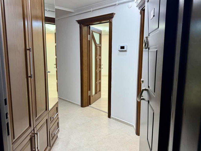 ASUMAN MÜTEVELLİOĞLU’NDAN ATAKUM SAHİLDE DENİZE SIFIR BİNADA KİRALIK 2+1 DAİRE