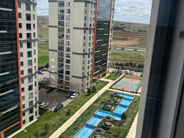 YAŞAMKENT RELAX PLUS'DA 2+1 KULLANIMA HAZIR DAIRE