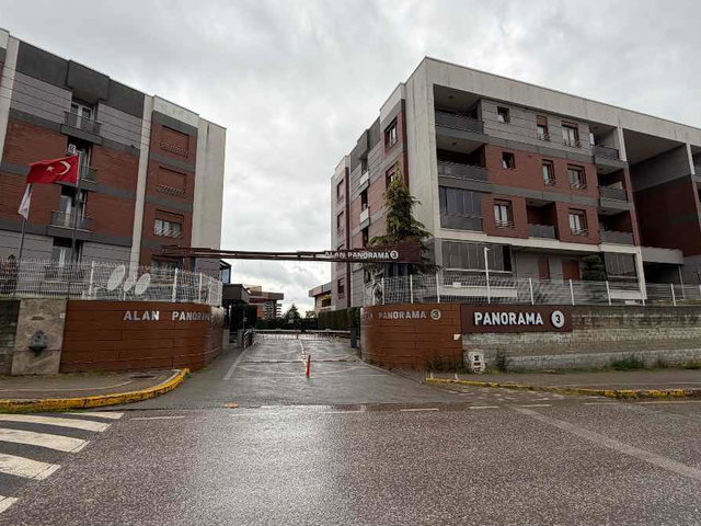 KOCAELİ BAŞİSKELEDE PANORAMA 3 SİTESİNDE SATILIK 2+1 BAHÇE KATI