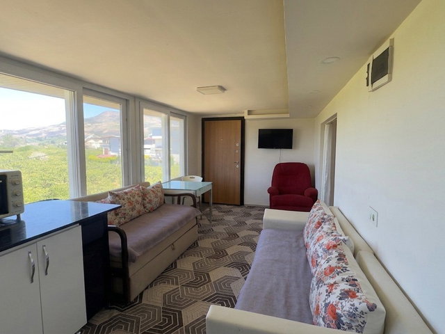 ÜRKMEZ PLAJINA 300 M2 FIRSAT TRIBLEKS SATILIK YAZLIK/MÜSTAKIL