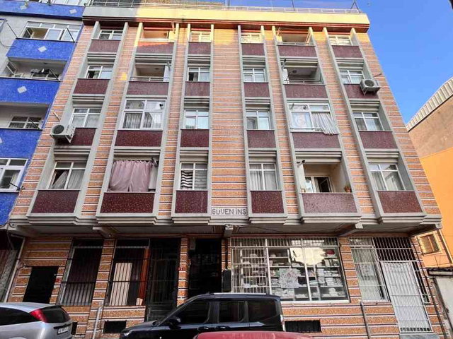 BAHÇELİEVLER’DE 3+2 TERASLI KREDİYE UYGUN SATILIK  DUBLEKS