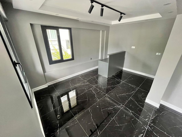 REMAX MODEL DEN KINIKLI DA 3+1 HOME OFIS KULLANIMINA UYGUN KIRALIK DAIRE