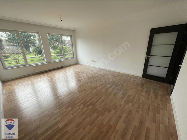 REMAX LEVEL'DEN VELÜX AVM'YE YÜRÜME MESAFESİNDE SİTEDE SATILIK 3+1 DAİRE
