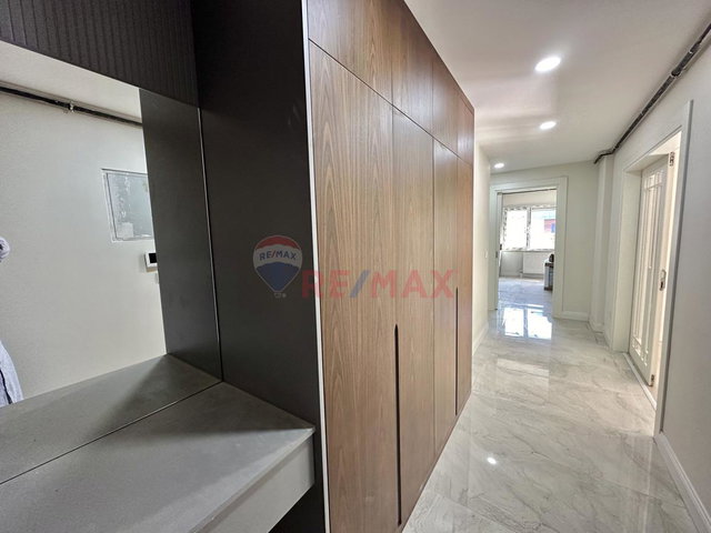 YEŞLYURT'TA KÖŞE KONUMLU 4+1 SATILIK SIFIR DAIRE