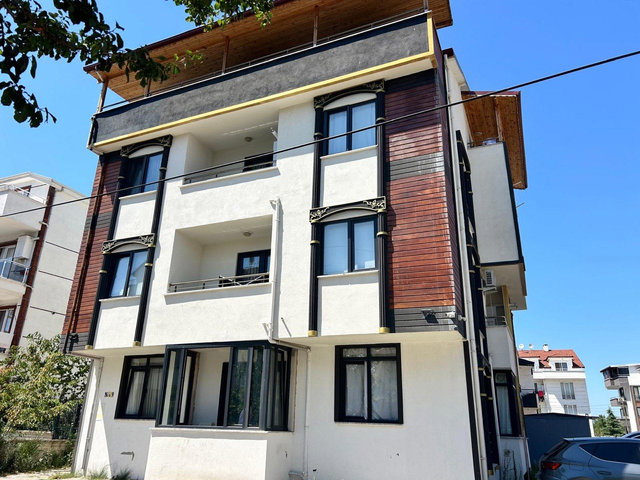 KARAKÖPRÜ'DE GENIŞ TERASLI 3+1 SATILIK ÇATI DUBLEKS