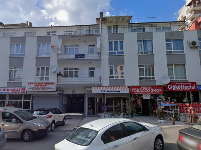 ANKARA YENİMAHALLE RAGIP TÜZÜN CADDESİ TERASLI 2+1 SATILIK DAİRE