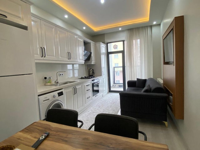 REMAX ARTIS'DEN KURT DERESI'NDE KIRALIK 2+1 DAIRE