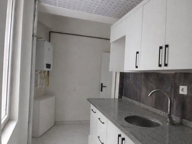 REMAX ARTIS'DEN SARAYBOSNA CAD. KIRALIK 2+1 DAIRE