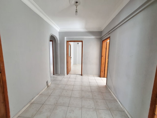 GAZİOSMANPAŞA MERKEZ MAHALLESİNDE SATILIK 3+1 BOŞ DAİRE