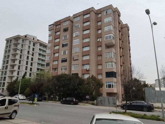BEYLİKDÜZÜ-YAKUPLU HER KATI BAĞIMSIZ 400M² SATILIK DUBLEX DAİRE