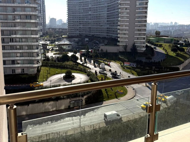 REMAX OLUŞUM'DAN AĞAOĞLU MY WORLD EUROPE SATILIK 3+1 DAIRE