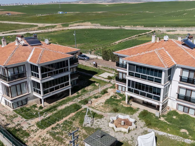 2 ADET MÜSTAKIL VILLA