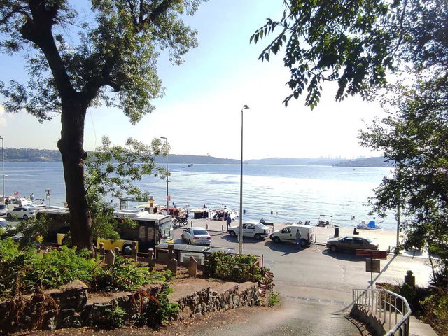 BEYKOZ YALIKÖY'DE DENIZ MANZARALI KIRALIK 3+1 DAIRE