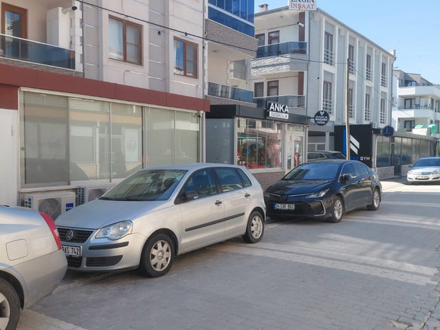 REMAX MİD ALTIEYLÜL GAZIOSMANPAŞA MAHALLESI ADLIYE Ş.HASTANESI YAKINI KIRALIK 2+1