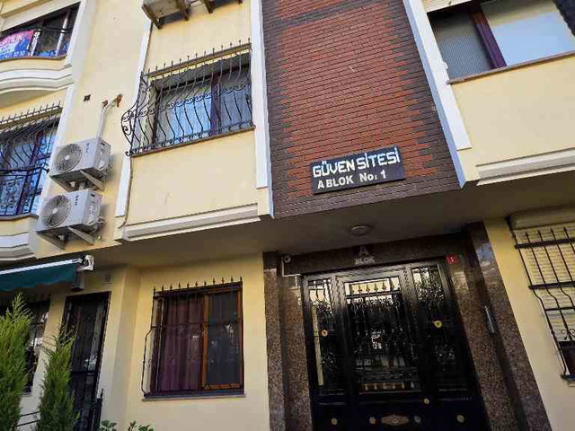 REMAX KAYA FLORYA ŞENLİKKÖY FERAH 4+1 KİRALIK DAİRE
