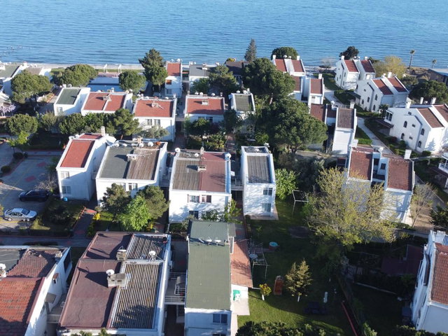 TEKİRDAĞ YENİCE SATILIK VİLLA