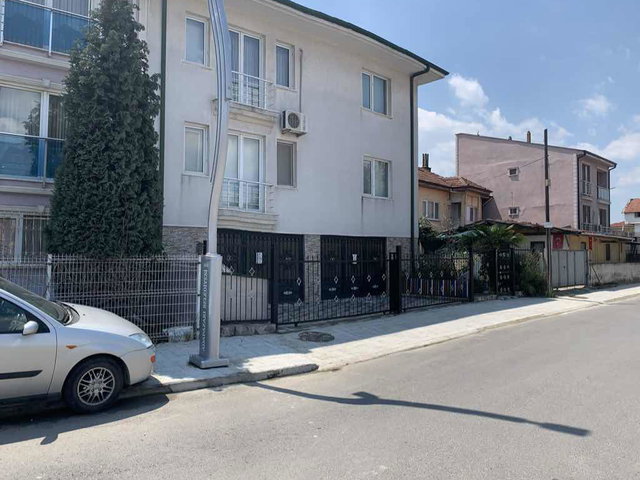 REMAX DESİGN ADAPAZARI İSTİKLAL MAHALLESİ 3+1 120 M2 ARA KAT KİRALIK DAİRE