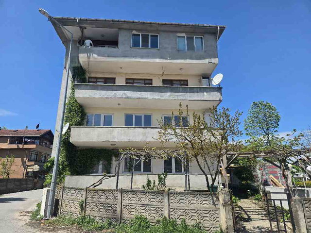 SAPANCA MERKEZ TAMAMEN YENİLENMİŞ FERAH  AİLLE DAİRESİ