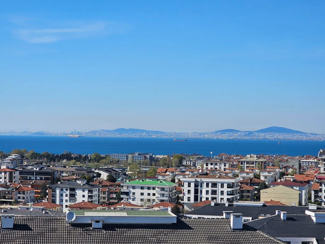 REMAX 'DAN VADİŞEHİR'DE FUL DENİZ MANZARALI SATILIK 3+1 DAİRE