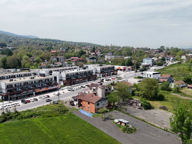 GATE 41 KARŞISI MÜSTAKIL BAHÇE IÇINDE 2. KAT 3+1 KIRALIK DAIRE