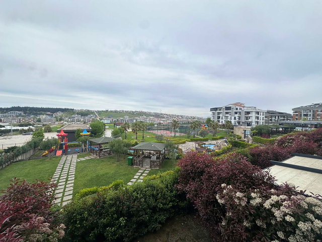 REMAX YALOVA ASUDE VADİ ÖNÜ AÇIK KİRALIK ARA KAT 1+1 DAİRE
