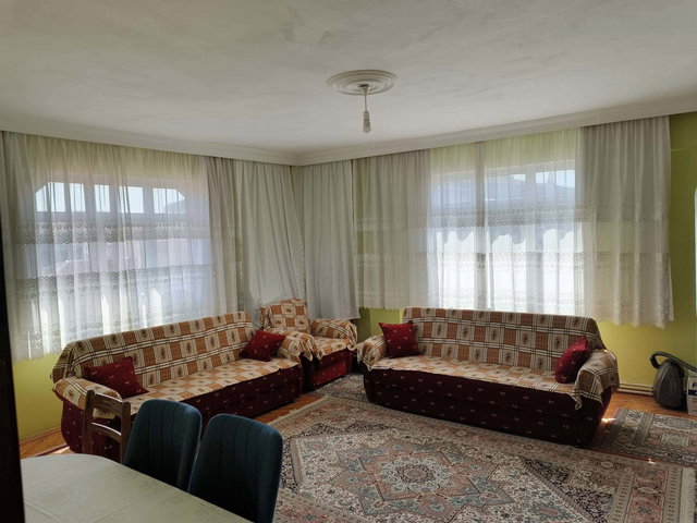 BAĞCILAR ÇINAR'DA 140 M2 3+1 SATILIK DAİRE