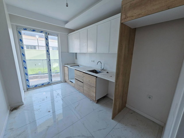 REMAX MYRADAN YEŞİLYURT MAMİK REFORM SİTESİ 4+1 BAHÇE DUBLEKS