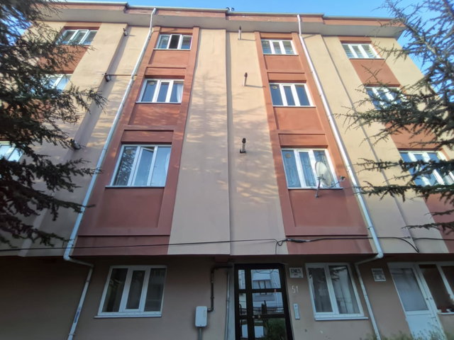 RE/MAX MOD'DAN Y.EMRE DEVLET HASTANESİ YAKINI KİRALIK 1+1 DAİRE