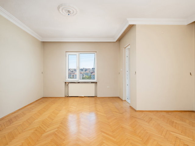REMAX ADVANTAGE ARZU AKSARAY'DAN PODYUMPARKA YAKIN DAIRE