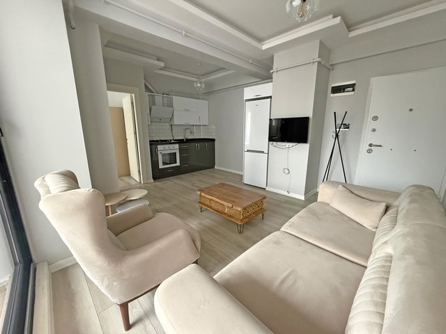 REMAX PARK ÖZLEM' DEN MERKEZİ KONUMDA EŞYALI KİRALIK 1+1 DAİRE