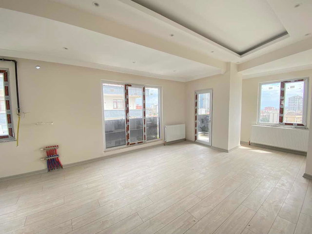 KARTAL KARLIKTEPE DENİZ MANZARALI 2+1 SATILIK DAİRE