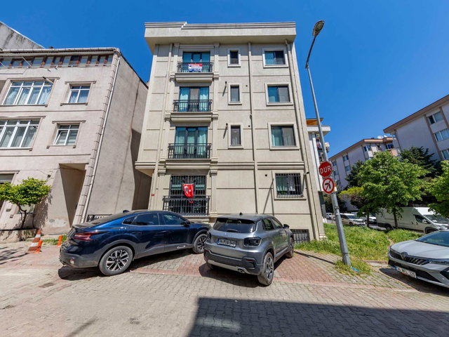 ATAŞEHIR FETIH'TE SATILIK 3+1 DUBLEKS DAIRE