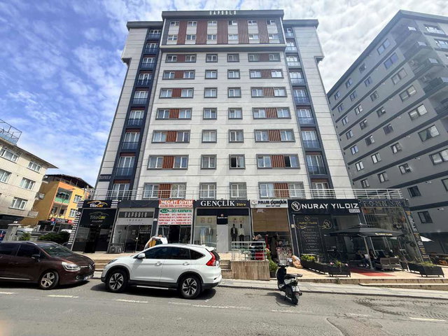 İÇERENKÖY'DE MERKEZİ KONUMDA KİRALIK 3+1 DAİRE