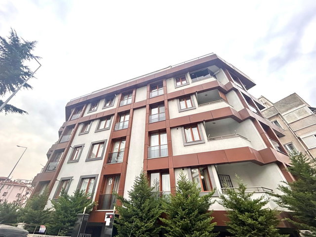 ALTINTEPE 3+1 KİRALIK DUBLEKS DAİRE