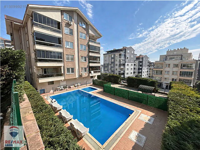 REMAX LEON GÖRÜKLE DUMLUPINAR DA SATILIK ARAKAT GENIŞ 2+1 DAIRE
