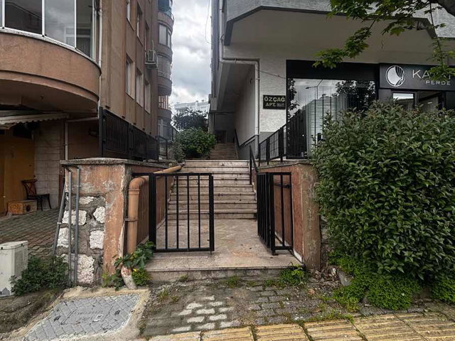 REMAX BEYAZ BEŞEVLER CADDESINDE KIRALIK DAIRE