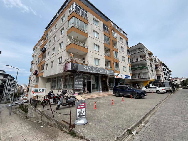 CUMHURİYET MAHALLESİ’NDE FİLE MARKET YANI GENİŞ 3+1 KİRALIK DAİRE