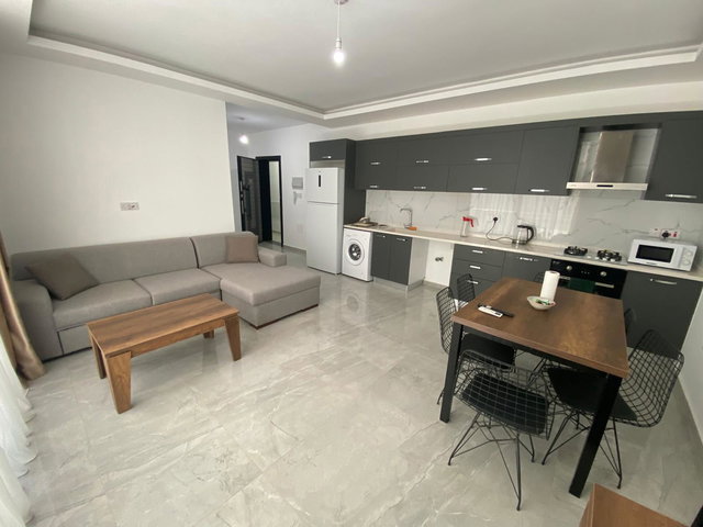 LONG BEACH`E 200 MT TAPULU 2+1 SIFIR DAIRE
