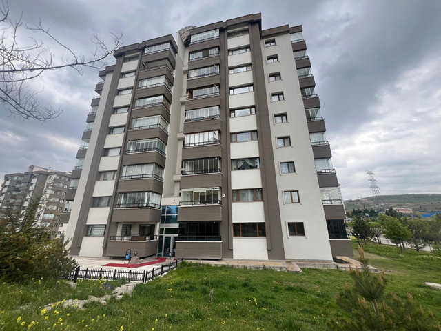 BAĞLICA MERMEROĞLU CADDESI'NDE 3+1 KIRALIK DAIRE