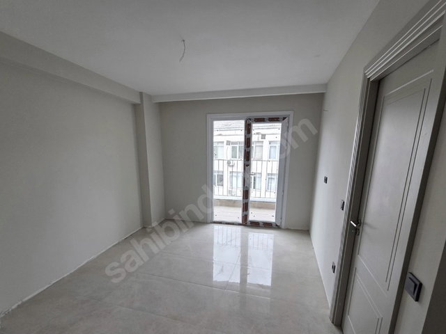 KADIKÖY, OSMANAĞA MAH. SATILIK 2+1 DUBLEKS SIFIR DAIRE