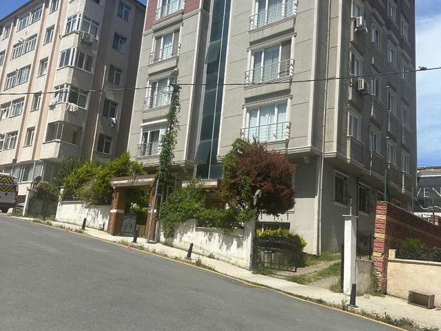 TATLISU MAHALLESİNDE FERAH VE KULLANIŞLI KİRALIK 3+1 DAİRE