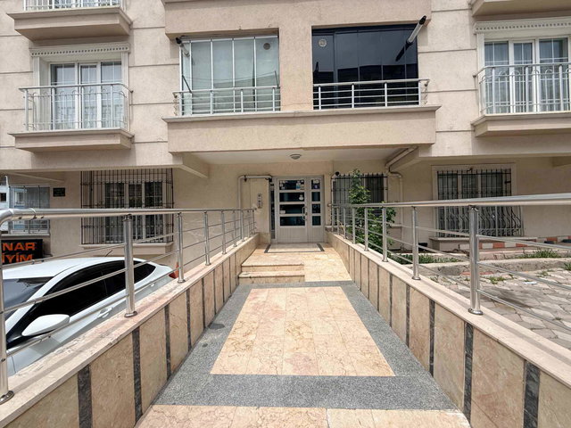 SANCAKTEPE ANA CADDE'DE YAPILI SATILIK 3+1 DAİRE