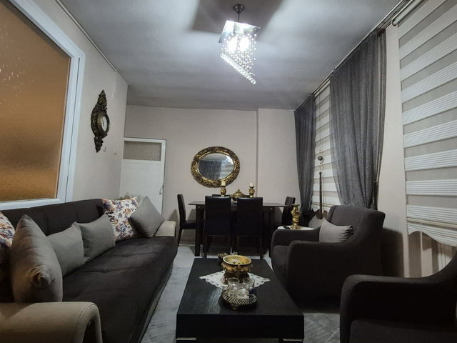 REMAX RİNA'DAN AKDENİZ YENİ MAH.DE İÇİ YAPILI SATILIK 3+1 DAİRE