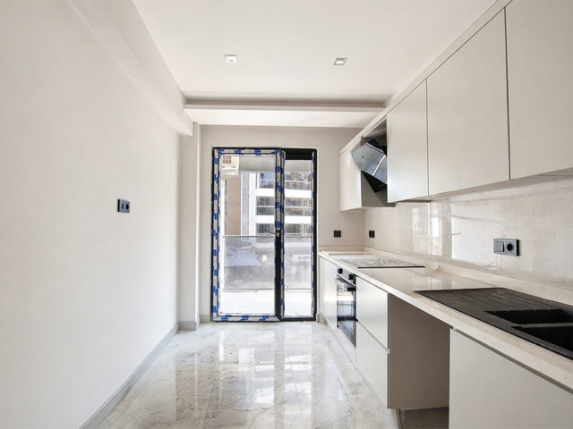 REMAX BEYAZ FSM BULVARI ELİTE LİFE SİTESİNDE SATILIK 3+1 DAİRE