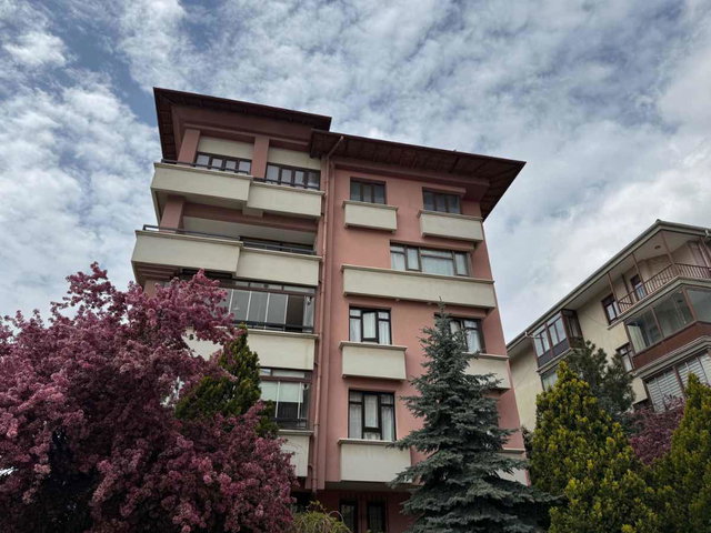 SANCAK MAHALLESİNDE GENİŞ 3+1