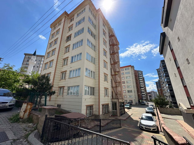 REMAX EDE'DEN MERKEZİ KONUM-SİTE İÇERİSİNDE-DÖNÜŞÜMLÜ 4+1