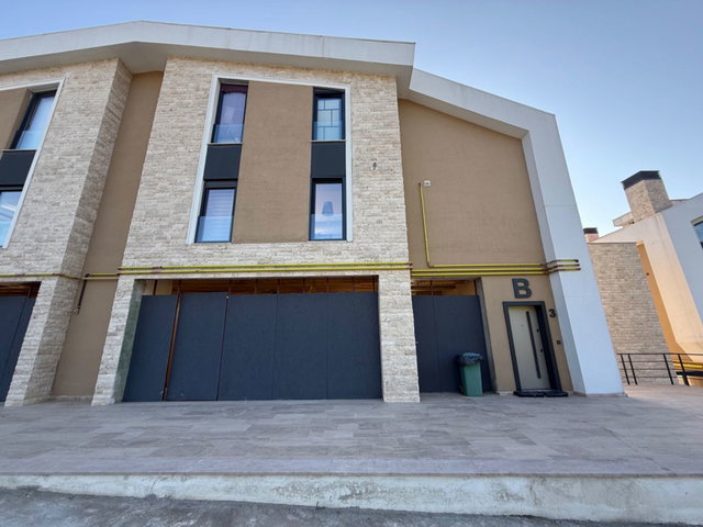 ZEKERIYAKÖY VILLA GIO SITESI MANZARALI EŞYALI KIRALIK 2+1 DAIRE