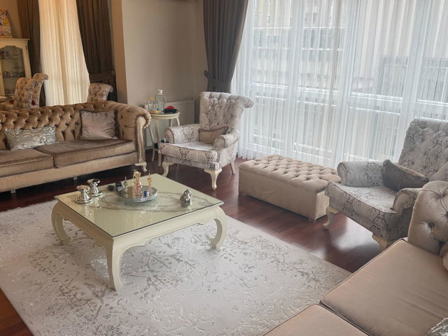 MERIT LIFE GÖL KONAKLARI 2 BALKON 2 BANYO 140 M2 SATILIK 3+1