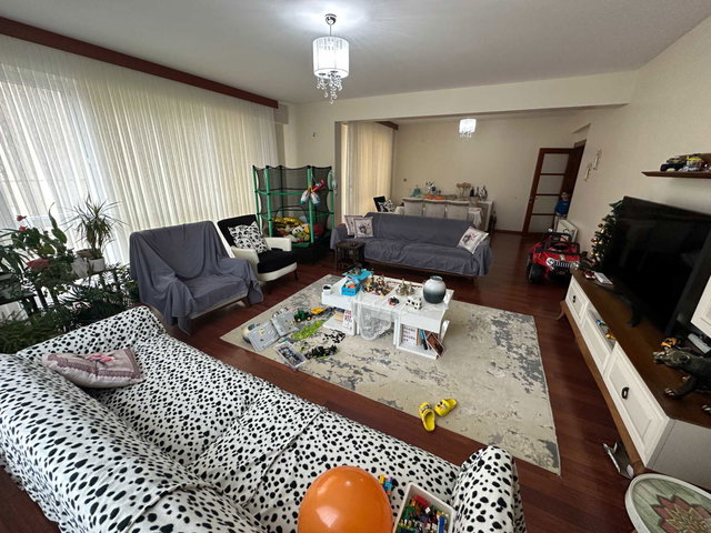 MERIT LIFE GÖL KONAKLARI 140 M2 SATILIK 3+1 HAVUZ BALKON OTOPARK